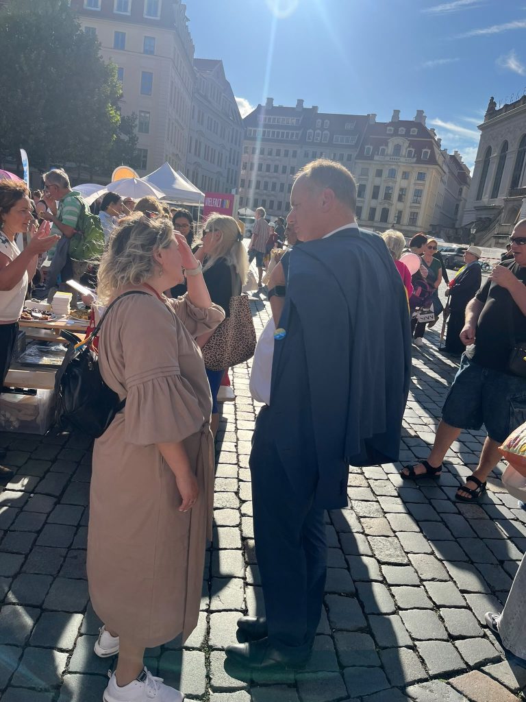Am 31. August fand „Dresden is(s)t bunt“ statt– ein besonderer Tag voller Begegnungen, Austausch und Solidarität. ✨